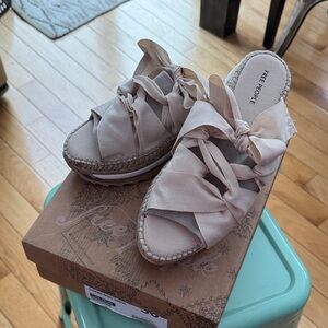 Free People Women's Tan Espadrille Slides, Size 36